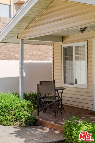 716 E San Jose Avenue, Burbank, CA 91501