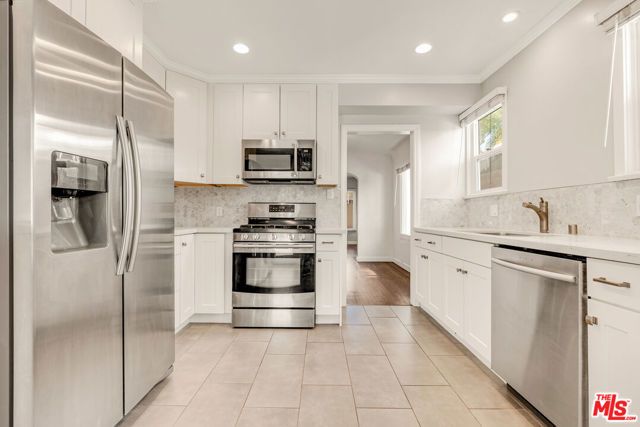 716 E San Jose Avenue, Burbank, CA 91501