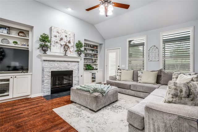 729 Scenic Ranch Circle, Fairview, TX 75069