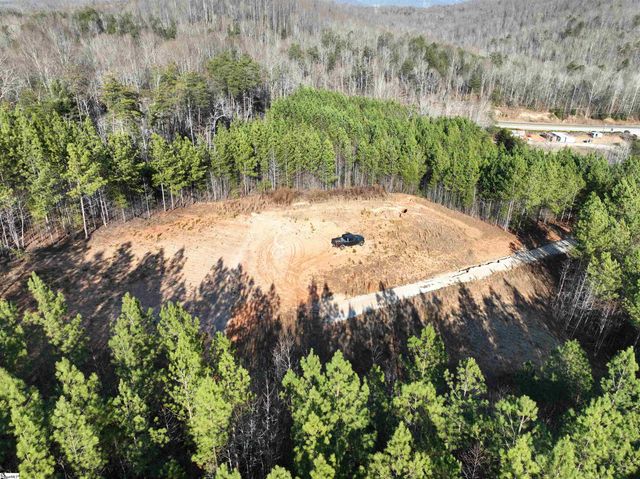 38 Old Plantation Road, Travelers Rest, SC 29690