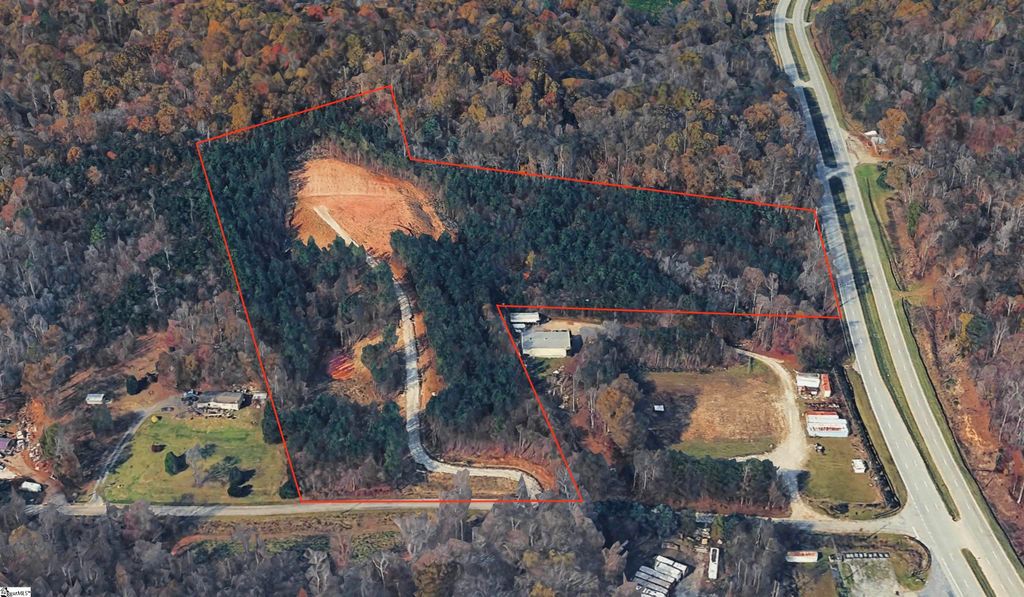 38 Old Plantation Road, Travelers Rest, SC 29690