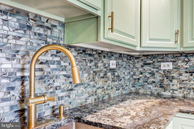 1218 W AIRY ST, Norristown, PA 19401
