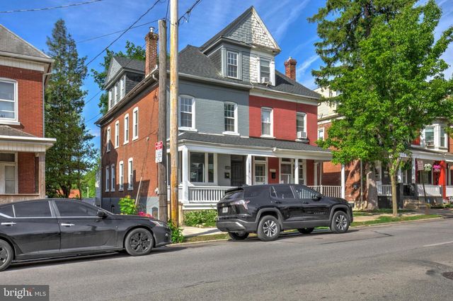 1218 W AIRY ST, Norristown, PA 19401
