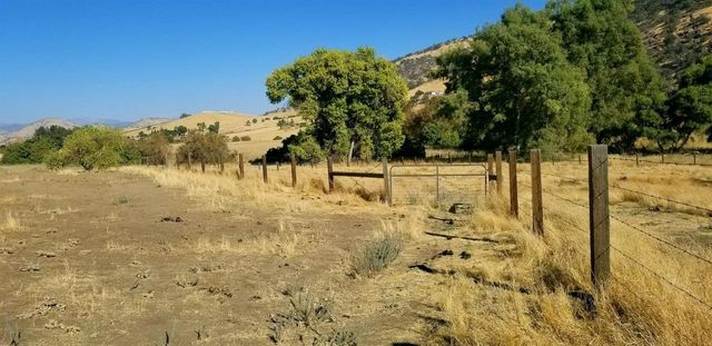 20351 Thermal Road, Sanger, CA 93657