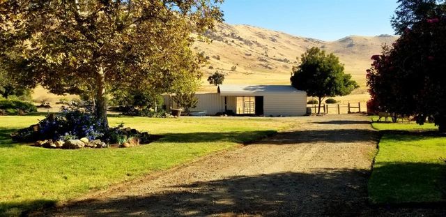 20351 Thermal Road, Sanger, CA 93657