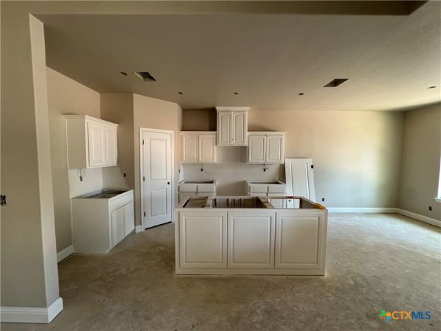 1319 Rylee Lane, Salado, TX 76571