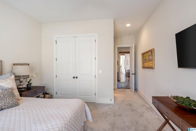 2520 SCARLET LANE, Hoover, AL 35242