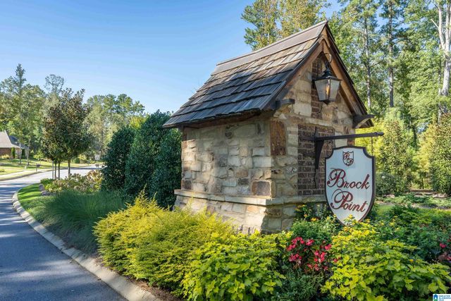 2520 SCARLET LANE, Hoover, AL 35242