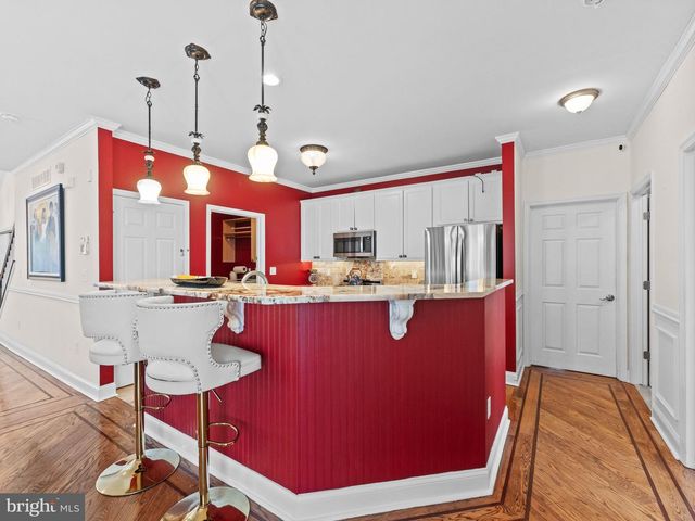 2677 FOXGLOVE LN, Philadelphia, PA 19116