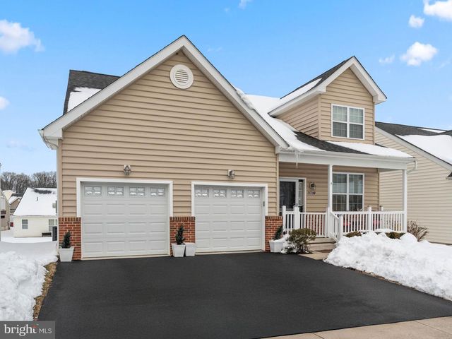 2677 FOXGLOVE LN, Philadelphia, PA 19116