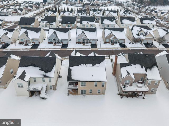 2677 FOXGLOVE LN, Philadelphia, PA 19116