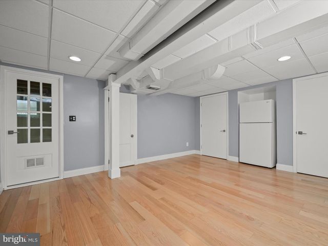 5219 BELVOIR DR, Bethesda, MD 20816