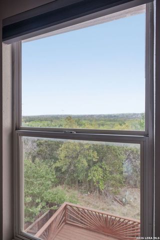 21810 Goldcrest, San Antonio, TX 78260