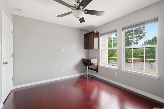 21810 Goldcrest, San Antonio, TX 78260