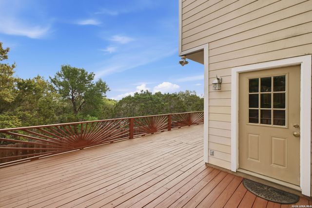 21810 Goldcrest, San Antonio, TX 78260