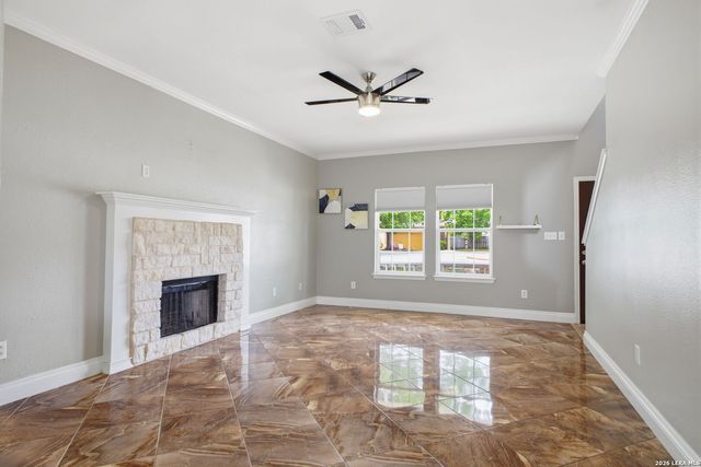 21810 Goldcrest, San Antonio, TX 78260