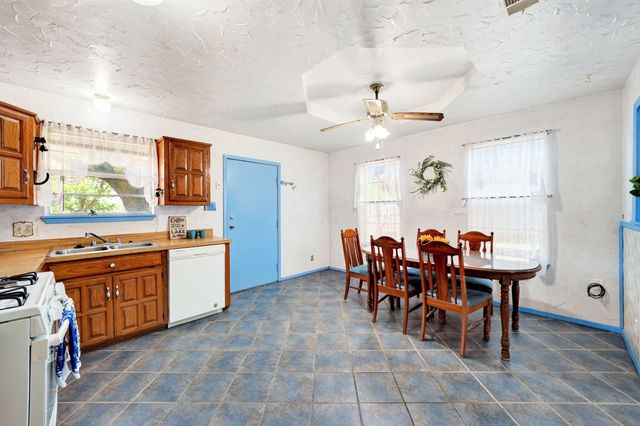 130 Blue Water, East Tawakoni, TX 75472
