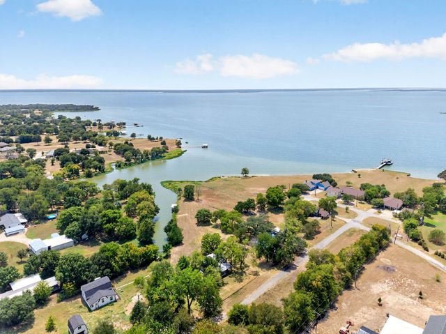 130 Blue Water, East Tawakoni, TX 75472