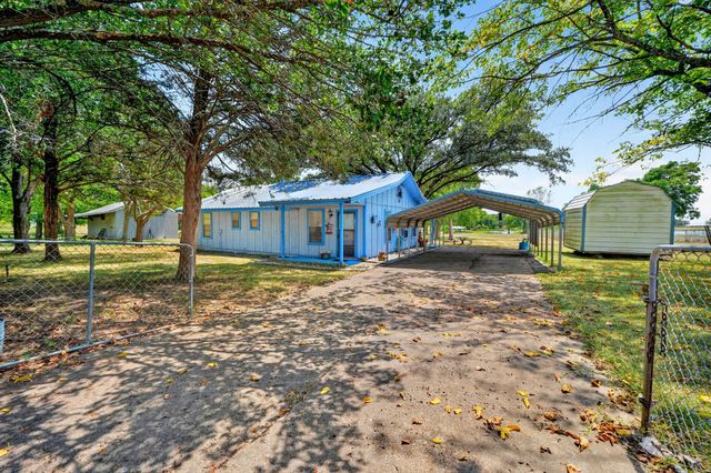 130 Blue Water, East Tawakoni, TX 75472