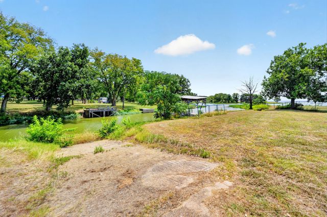 130 Blue Water, East Tawakoni, TX 75472