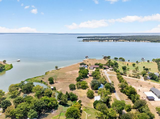 130 Blue Water, East Tawakoni, TX 75472