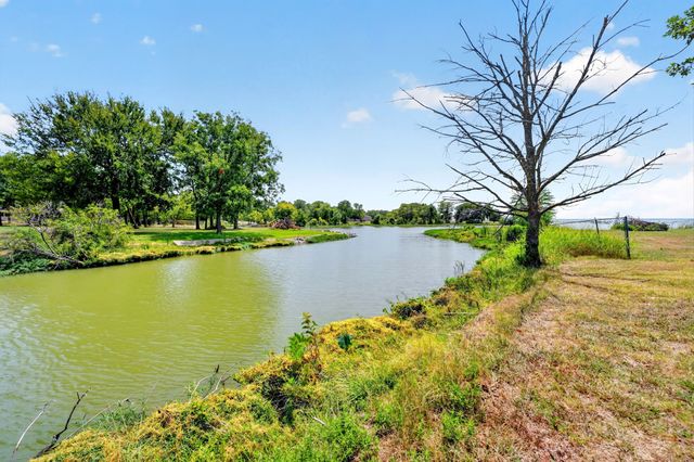 130 Blue Water, East Tawakoni, TX 75472