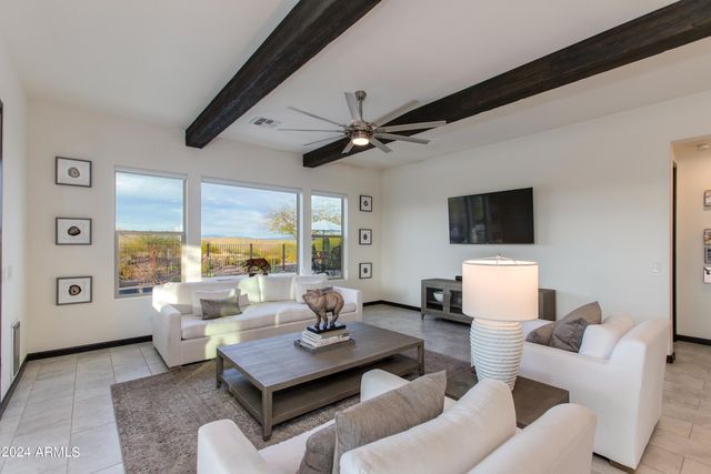 4575 FLETCHER Court, Wickenburg, AZ 85390