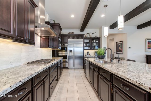 4575 FLETCHER Court, Wickenburg, AZ 85390