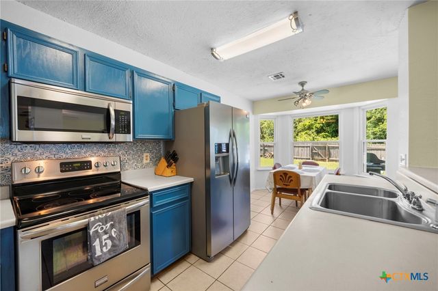 213 W Anderson Avenue, Copperas Cove, TX 76522