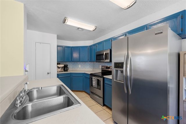 213 W Anderson Avenue, Copperas Cove, TX 76522