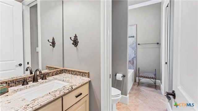368 Rancho Road, New Braunfels, TX 78130