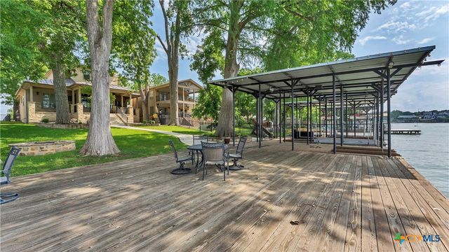 368 Rancho Road, New Braunfels, TX 78130