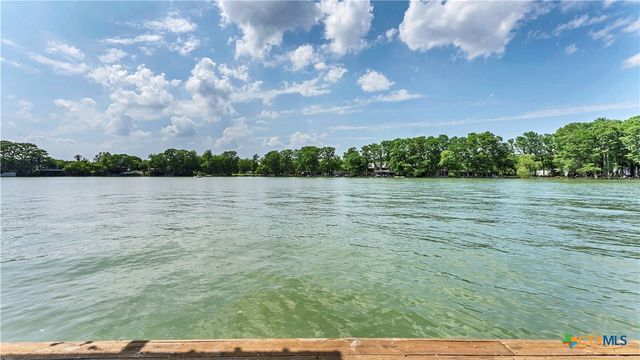 368 Rancho Road, New Braunfels, TX 78130