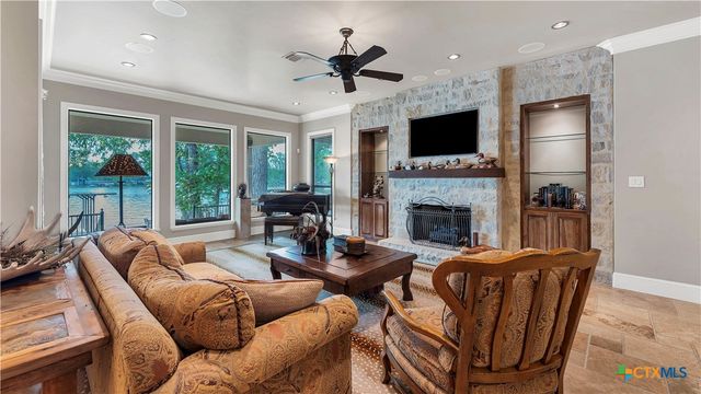 368 Rancho Road, New Braunfels, TX 78130