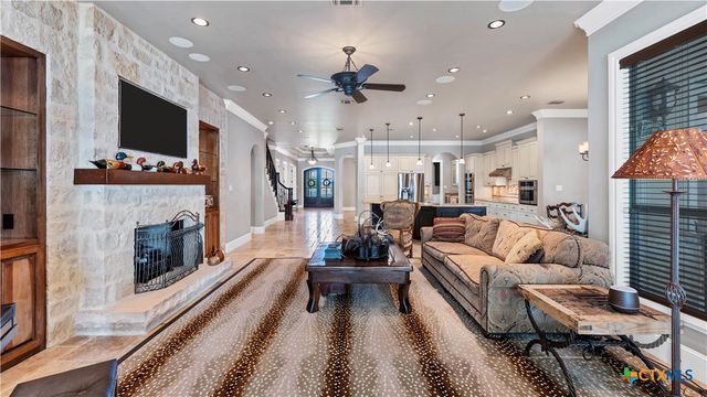 368 Rancho Road, New Braunfels, TX 78130