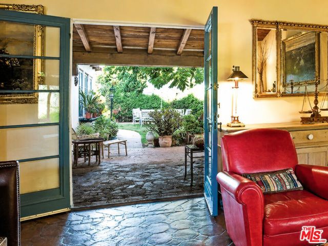 249 23rd Street, Santa Monica, CA 90402