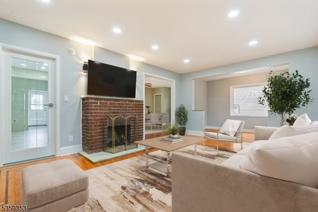 1153 Margaret St, Teaneck Twp., NJ 07666