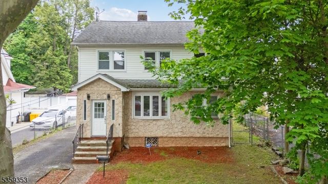 1153 Margaret St, Teaneck Twp., NJ 07666