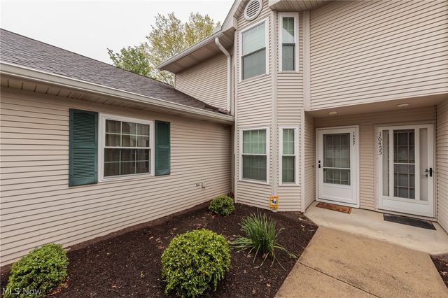 16457 Emerald Point, Middleburg Heights, OH 44130