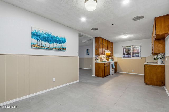 7221 ALTO REY Avenue, El Paso, TX 79912
