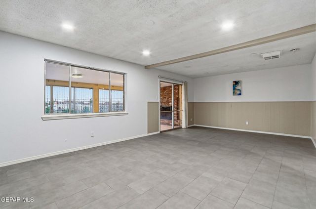 7221 ALTO REY Avenue, El Paso, TX 79912