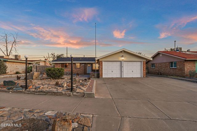 7221 ALTO REY Avenue, El Paso, TX 79912