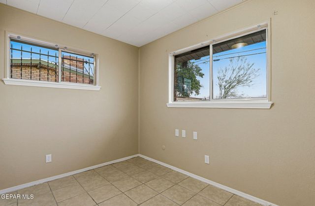 7221 ALTO REY Avenue, El Paso, TX 79912