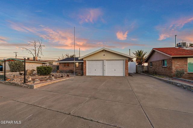 7221 ALTO REY Avenue, El Paso, TX 79912