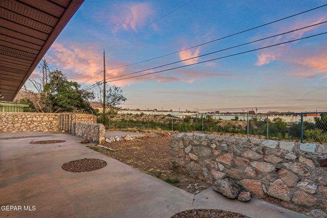 7221 ALTO REY Avenue, El Paso, TX 79912