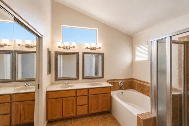 1182 Seasons Drive, Pittsburg, CA 94565