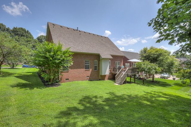 5029 Claude Dr, Smyrna, TN 37167