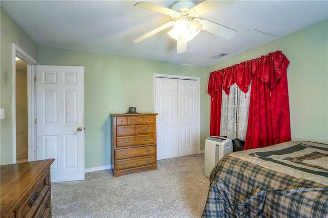 6500 NW 128th Street, Kansas City, MO 64164