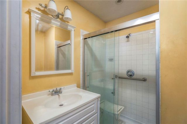 6500 NW 128th Street, Kansas City, MO 64164