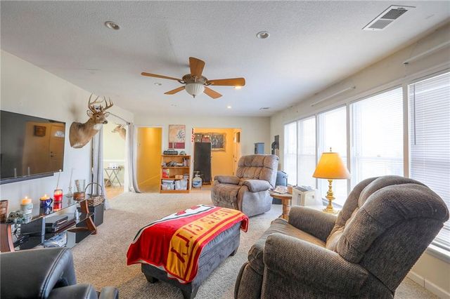 6500 NW 128th Street, Kansas City, MO 64164
